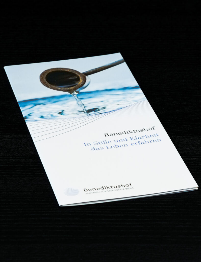Benediktushof Imageflyer Print jos büro für Gestaltung Würzburg