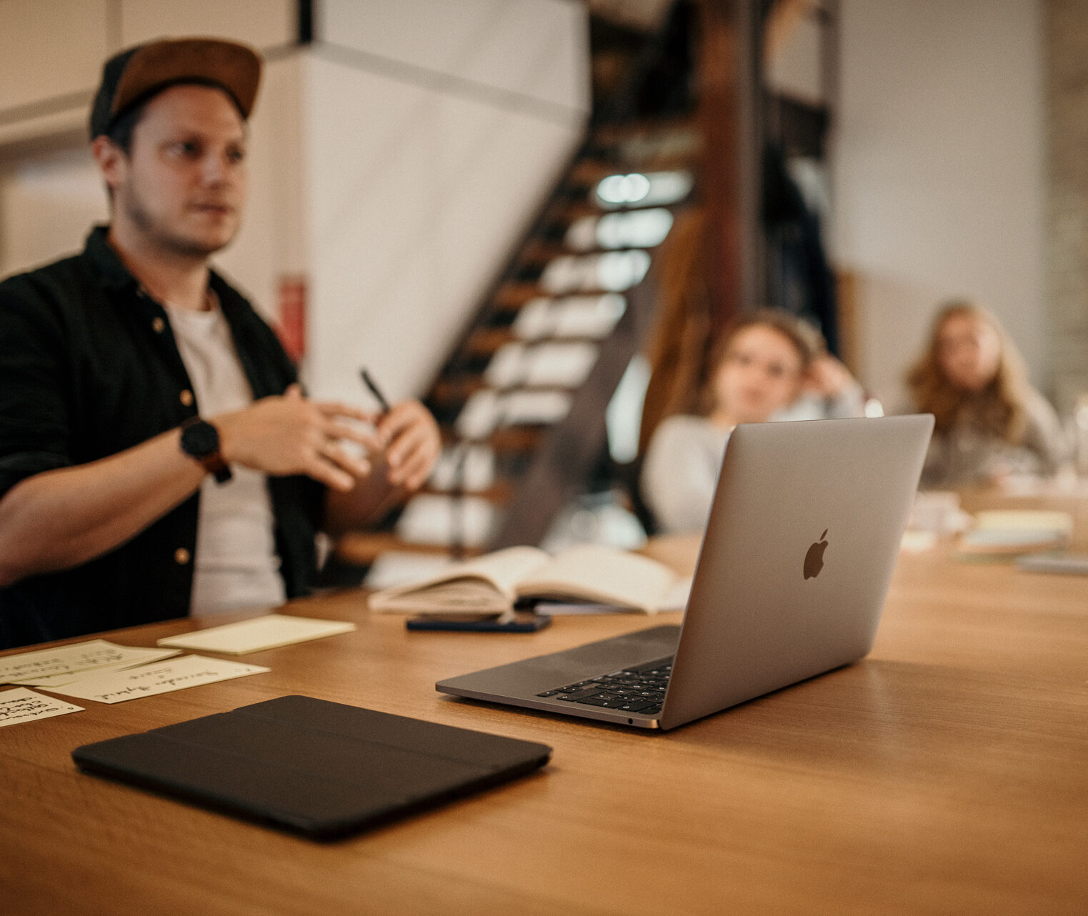 Teambild jo's Büro für Gestaltung