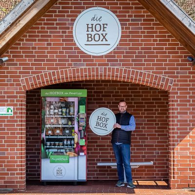 Bauer Giese Hofbox Design Schilder